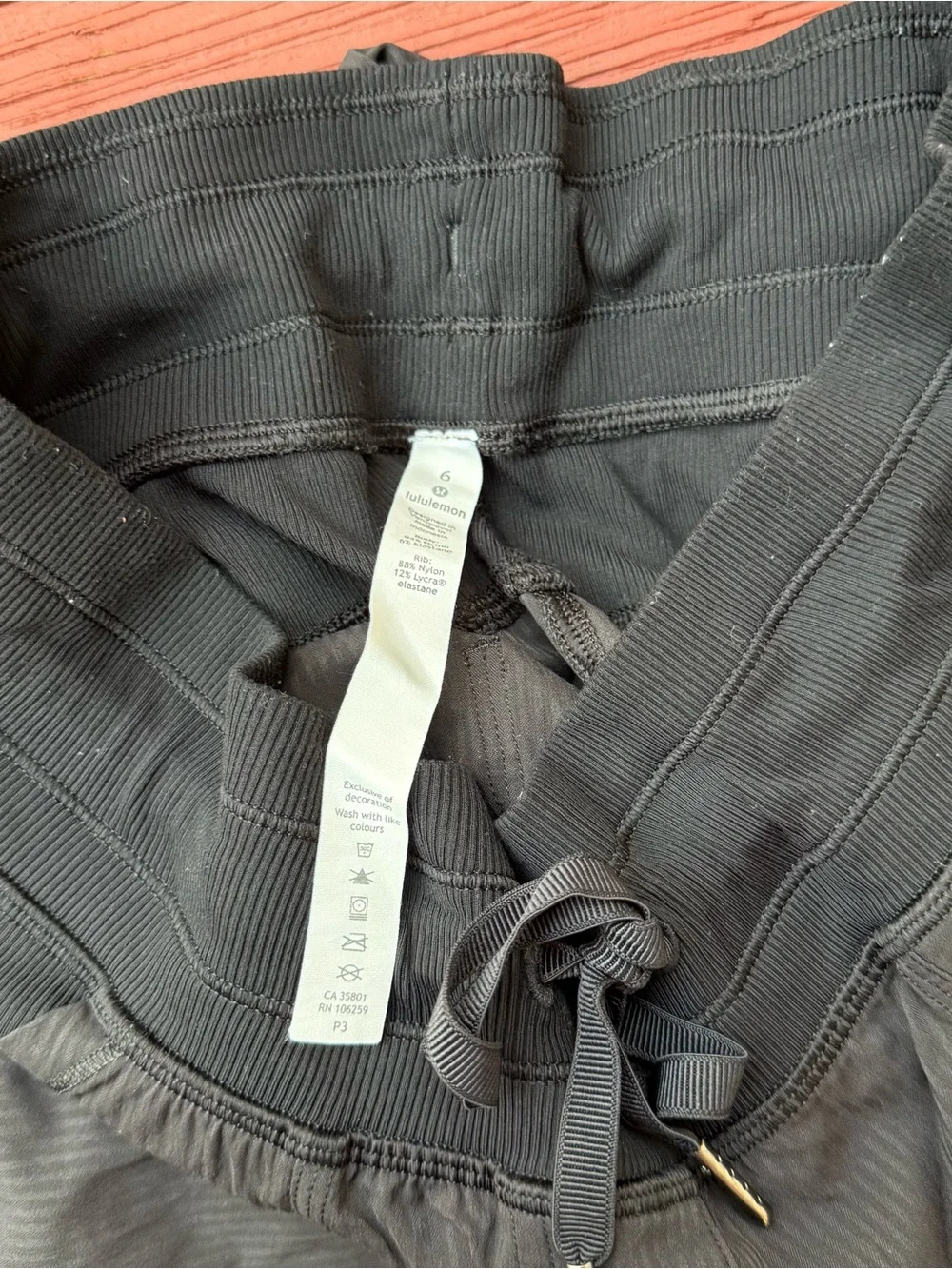 lululemon athletica breathable track